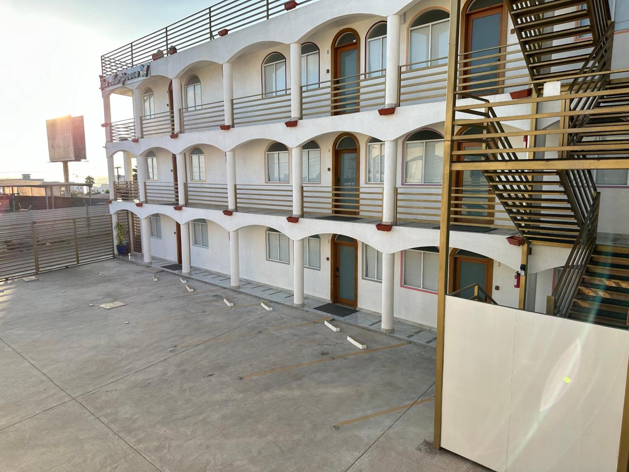 Las Mariposas Mini Suites Rosarito Ngoại thất bức ảnh